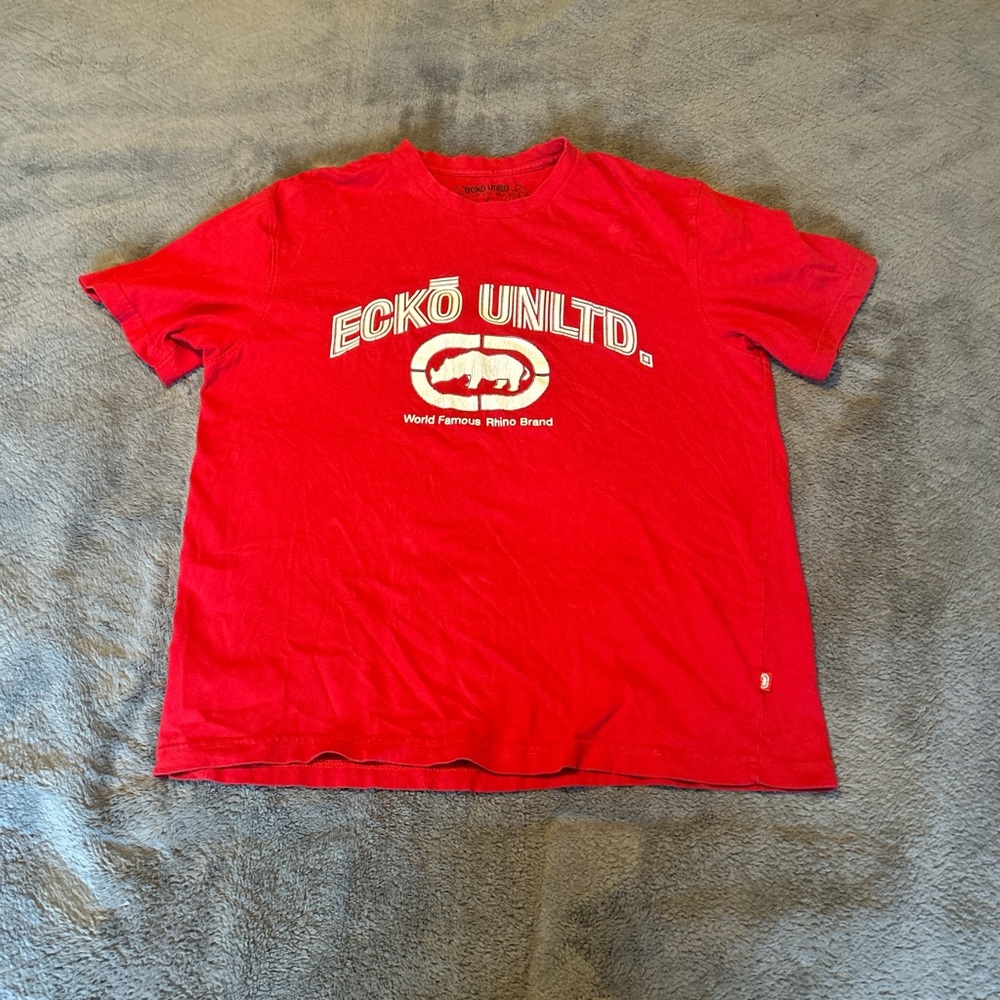Ecko Unltd. Rhino brand red graphic tee
